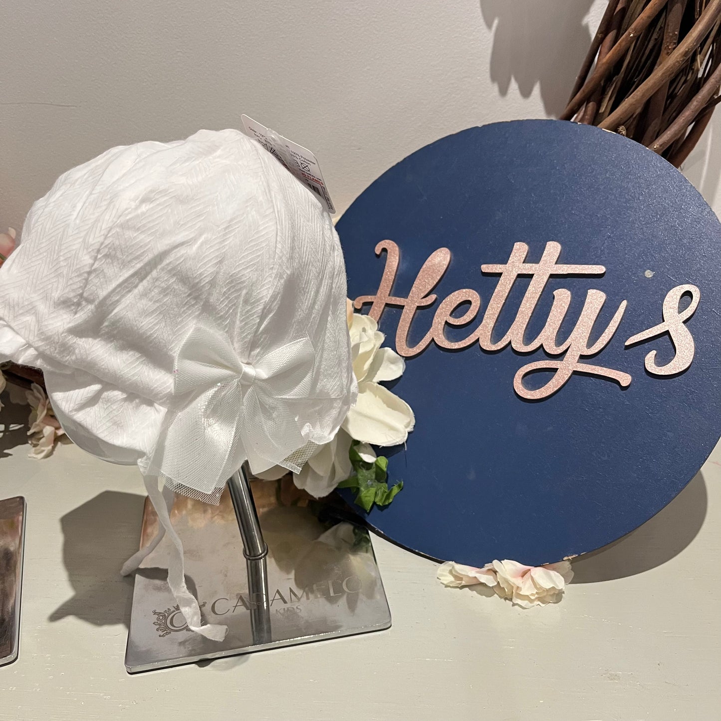 White Glitter Side Bow Hat 12/24