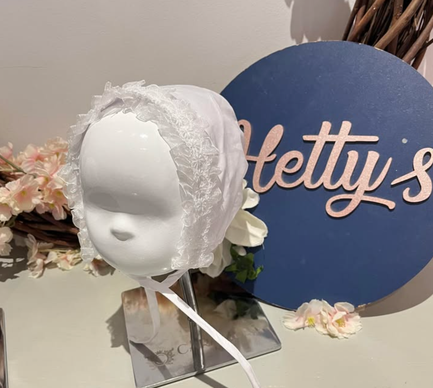 White Lace Bonnet 0/3