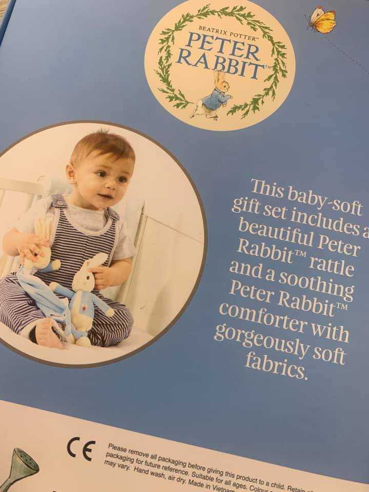 Peter Rabbit Gift Set - Ribbon Tag Comforter and Soft Toy Rattle - Hetty's Baby Boutique