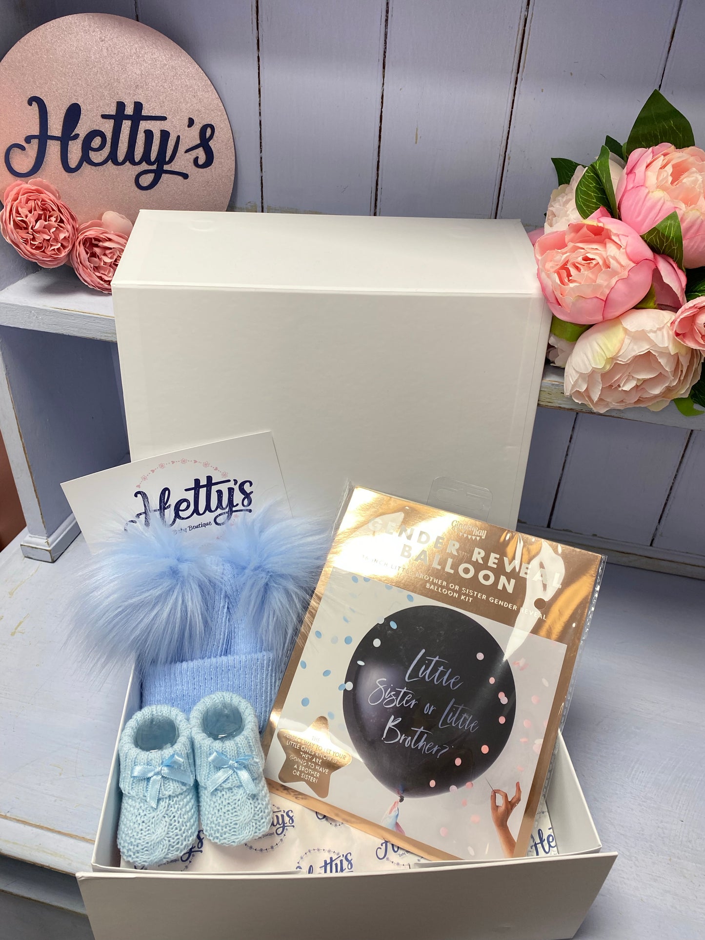 Gender Reveal Pop Balloon Little Sister or Little Brother Gift Box