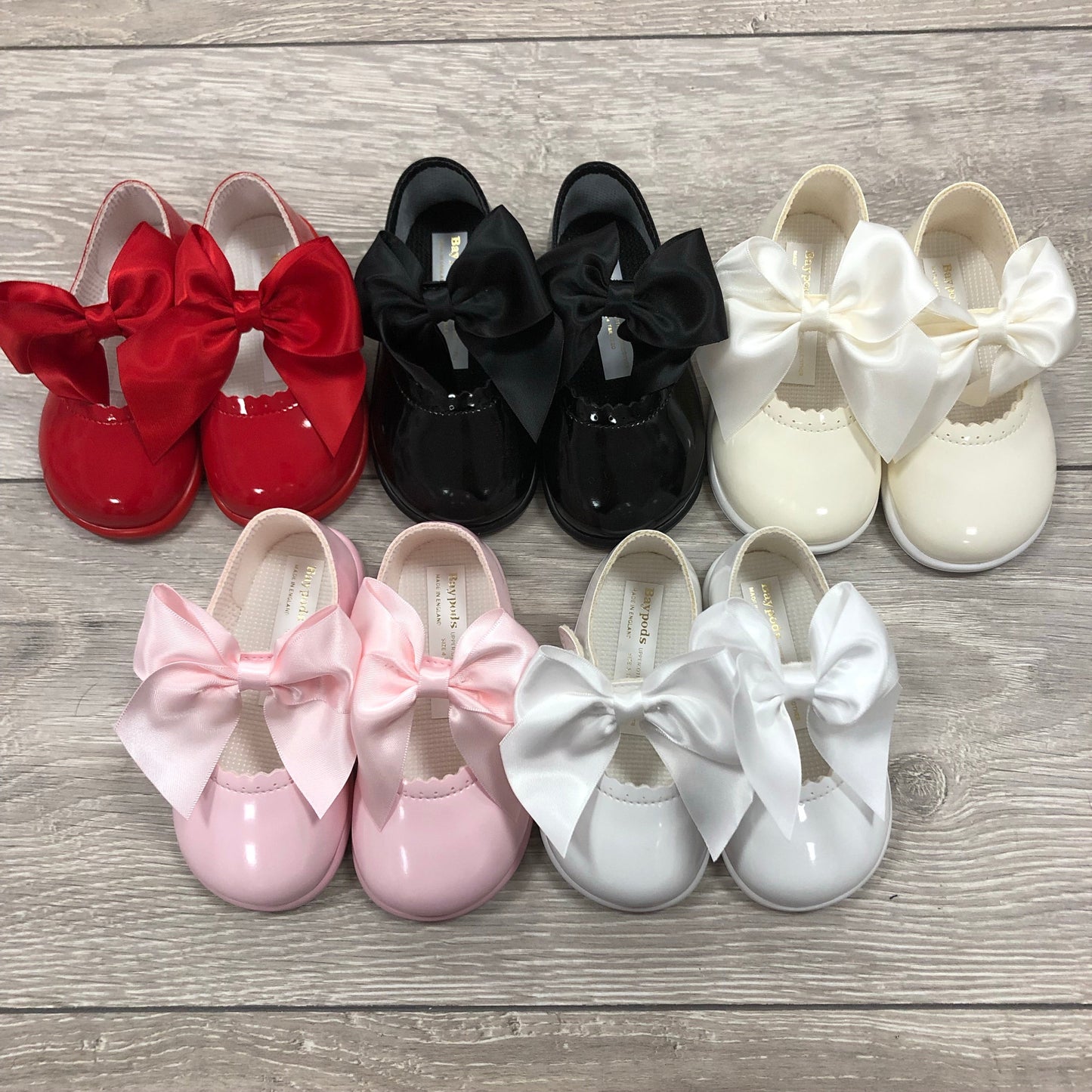 “Amelia” Hard Sole Bow Shoes - Hetty's Baby Boutique