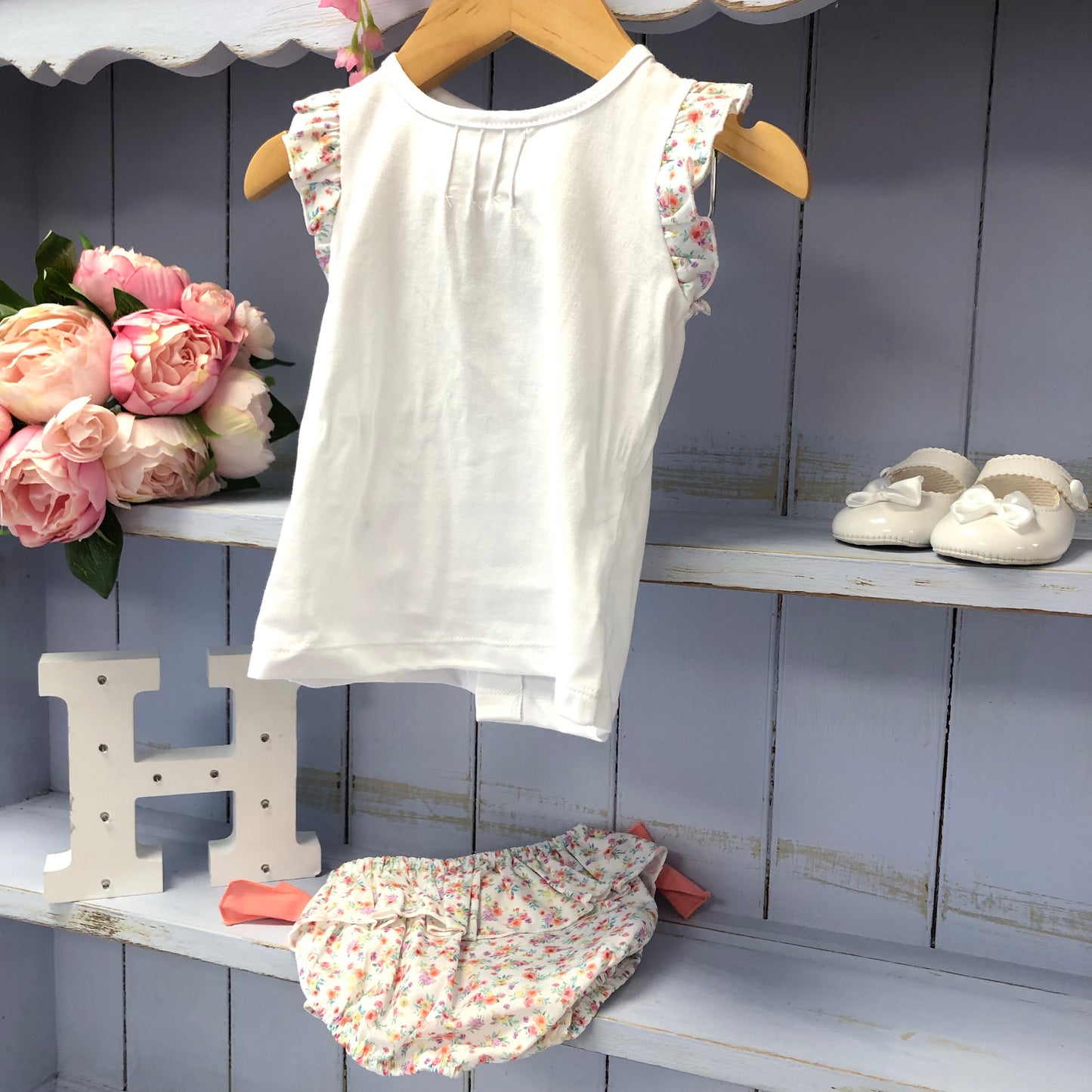 “Caley” White with Floral Collar Jam Pant and Bow - Hetty's Baby Boutique