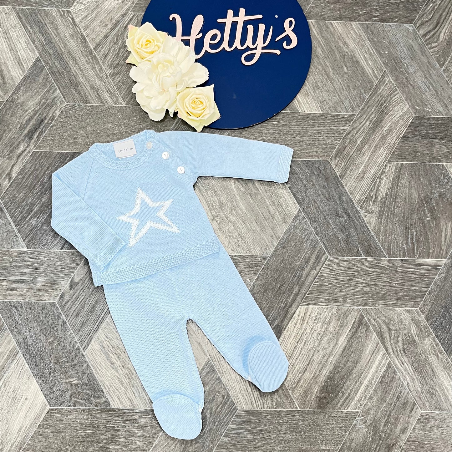 Dandelion Knitted star two piece set